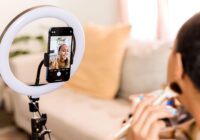YouTube videó készítése: Komáromi Barnabás szakértő útmutatója